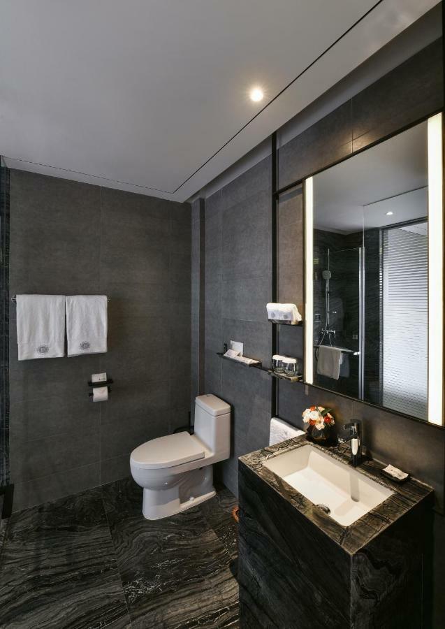 Cbd Jialong Hotel
